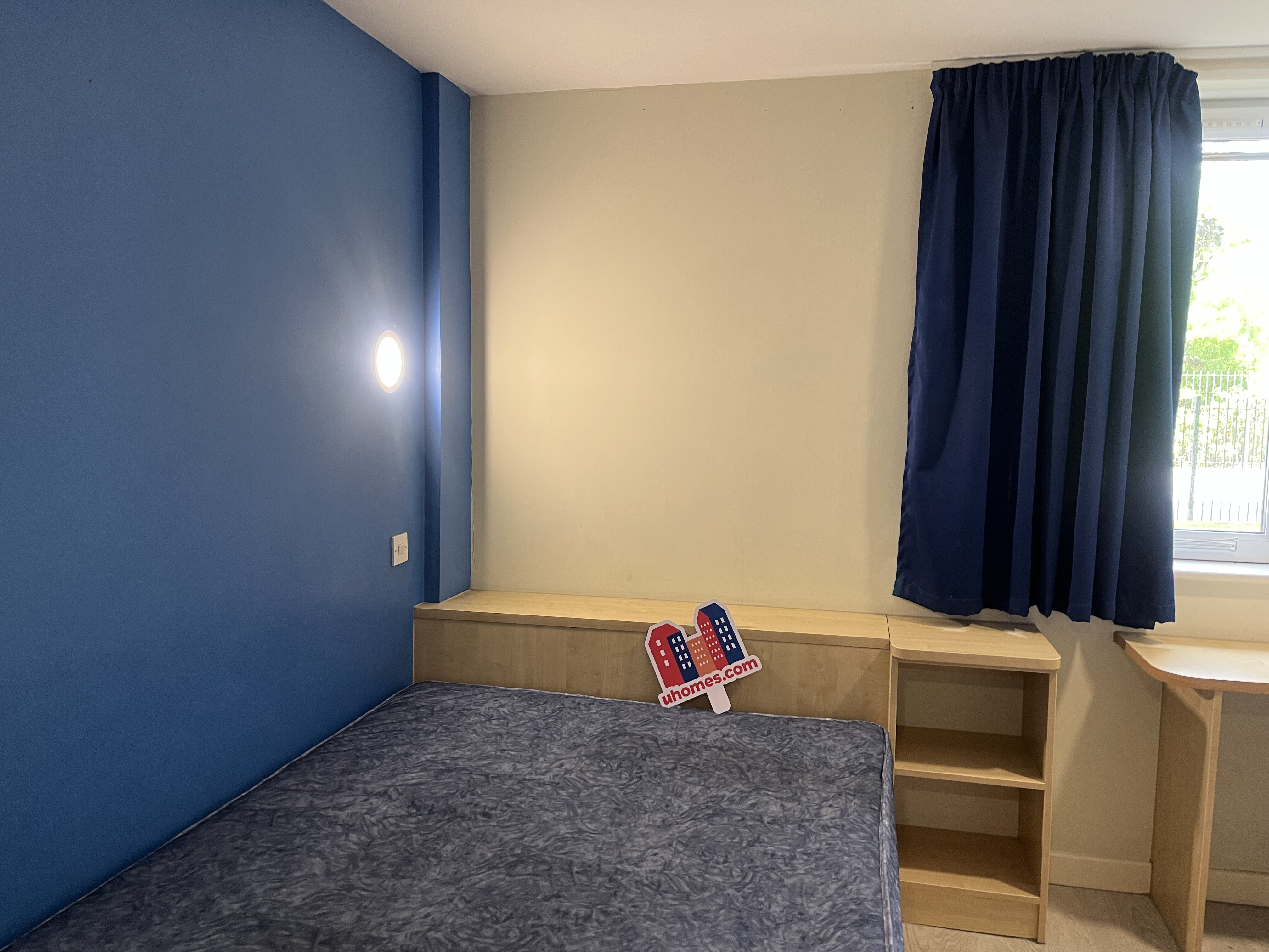 Studio silver ground floor