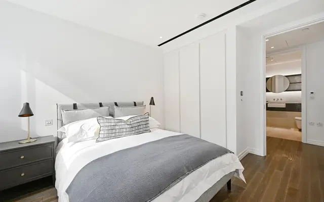 Little Portland Street, London, W1W 7JQ 1