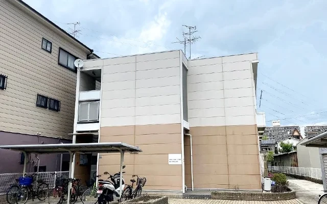 レオパレスエスペランサ石切 0