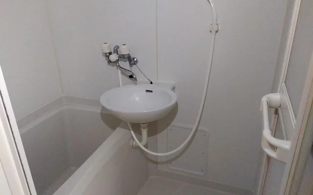 レオパレスブレッツァ　イースト - Zentsuji student accommodation