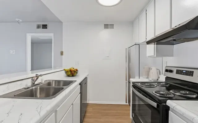 Parkwood Apartments 1