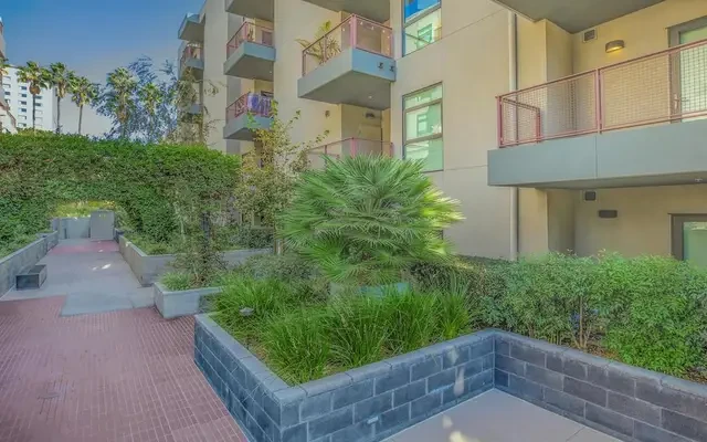 Eastown Apartments 1
