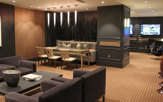 Crystal Place Apartments 3