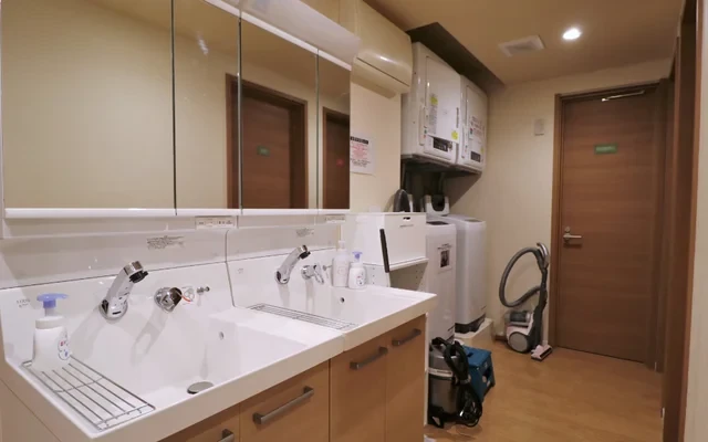 C246 co-living house Hachimanyama 3 1