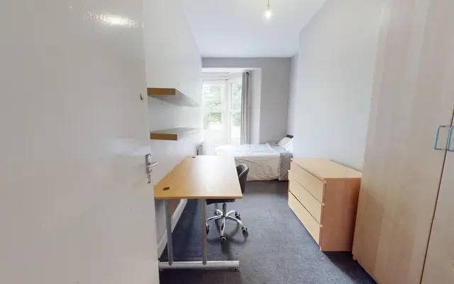 5 Ravensworth Terrace 4