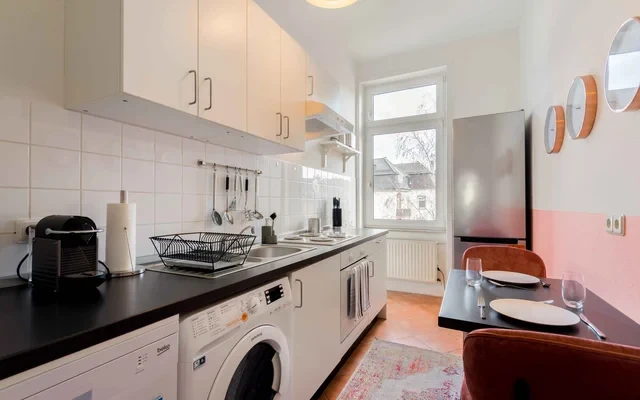 Freiligrathstrasse 54DE-04-013-003HF 4