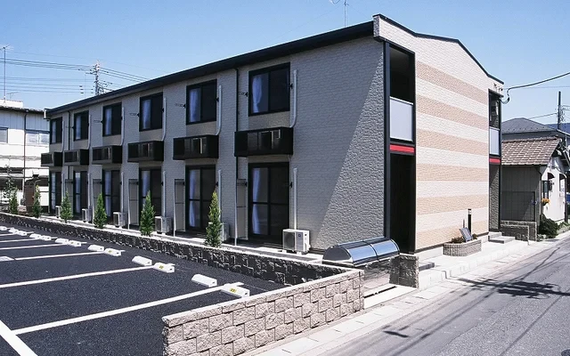 レオパレスセントラル弐番館 0