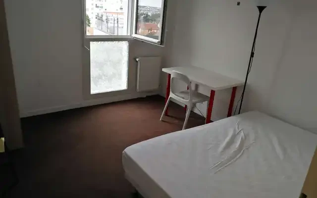 Vitry-sur-Seine 94e·100m²·F5·Appartement·With furniture 2