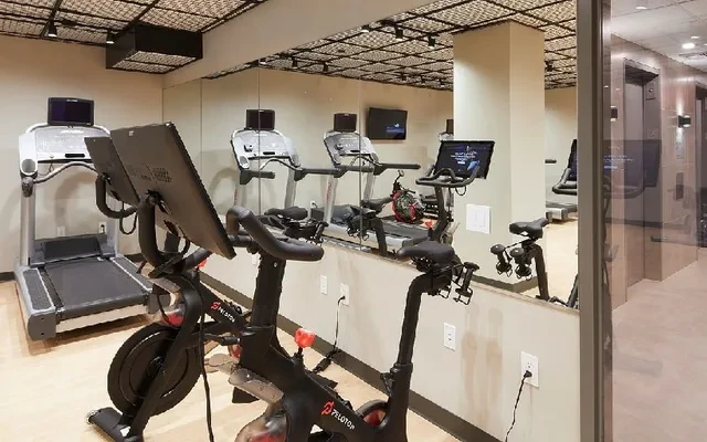 Murray Hill Marquis 2