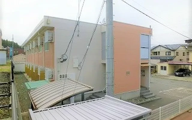 レオパレスニュータウン 0