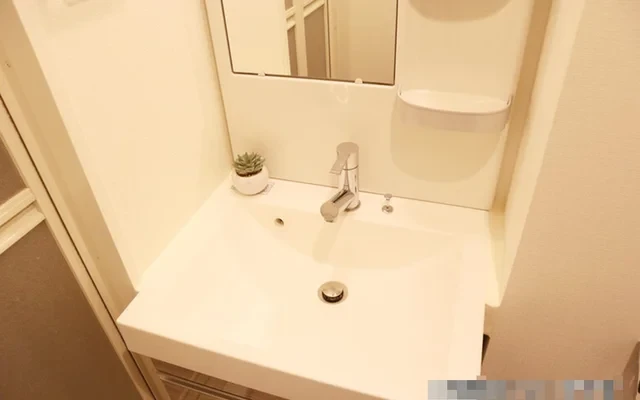 Wing Shonan Room 203 3