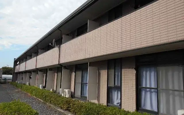 レオパレスＳｕｎＦｌｏｗｅｒ 4