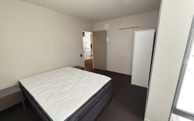 19 Anzac Avenue 3
