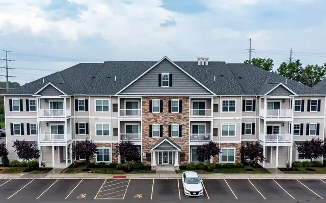 Strathmore Apartments 0