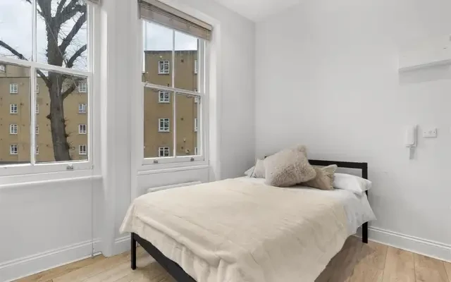 Stanwick Road, West Kensington 3