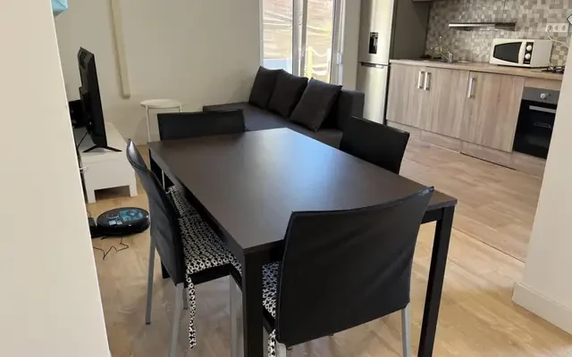 apartment near Rua Humberto Madeira 1 - Setubal student accommodation