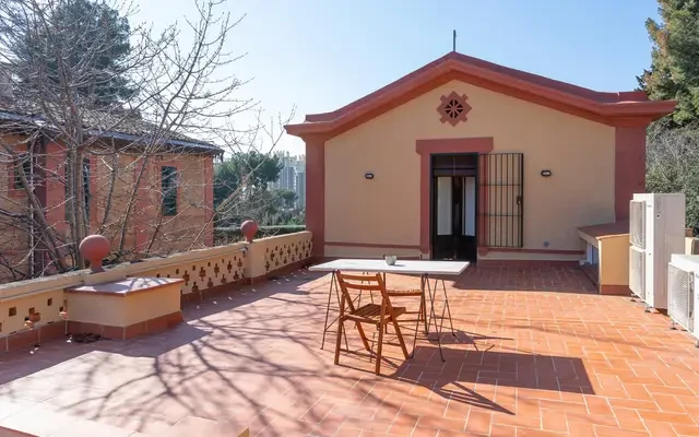 studio near Carrer Sometents 0