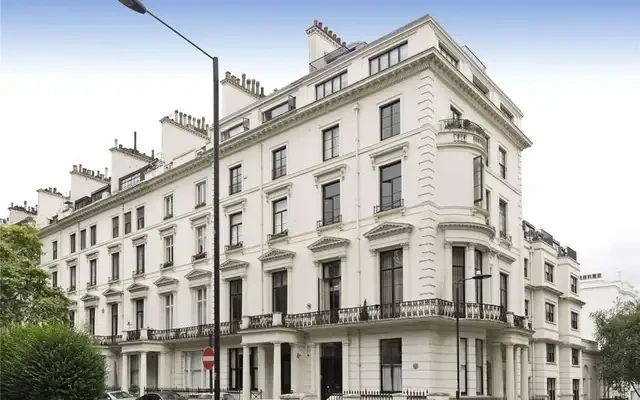 Leonard Court 1