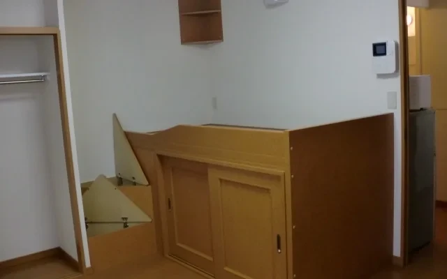 レオパレスＲｉｖｅｒＳｉｄｅ - Hirosaki student accommodation - 102号房间(带独立厨房)