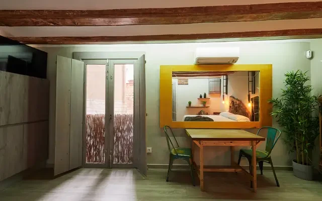 studio in El Raval (Ciutat Vella) 4