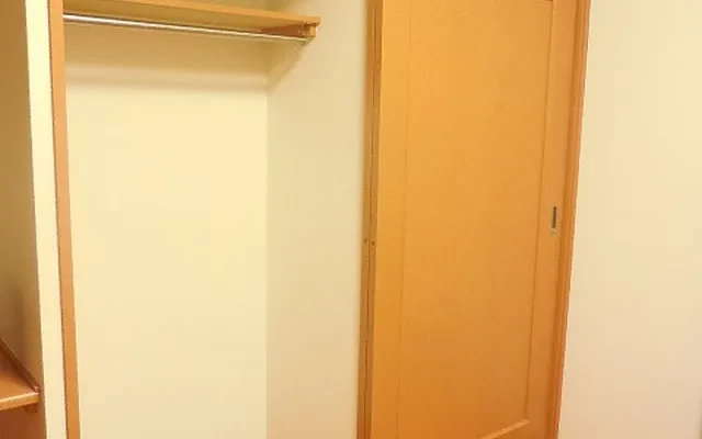 サクラザワ - 大里郡寄居町の学生向け宿泊施設 - 101号房间(带独立厨房)