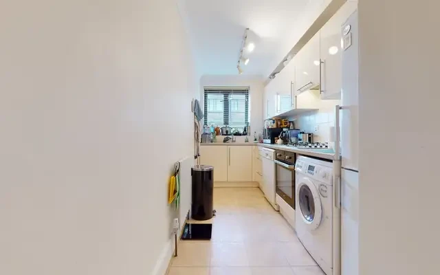 Pembroke Road 8789# 4