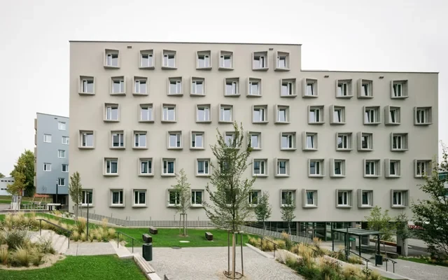 Lumis Vienna 4