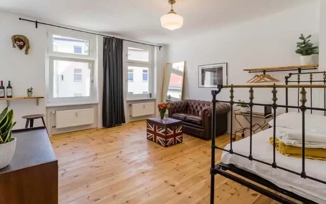 Sunny design apt top location Kreuzberg Neukoelln 2