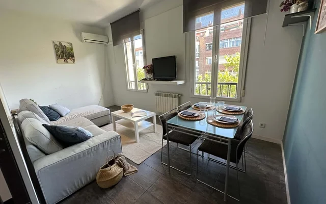 Calle de Alonso Cano, 50 0