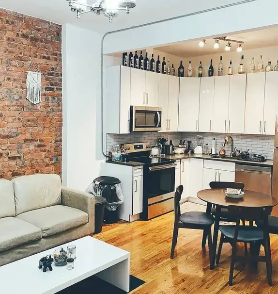 5648 Myrtle Avenue, New York