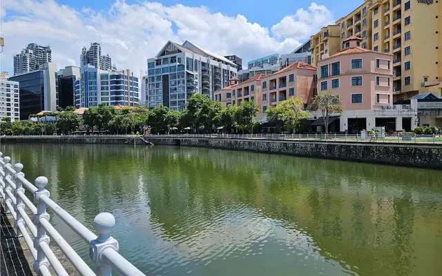 Clarke Quay No.30 - LZ 0