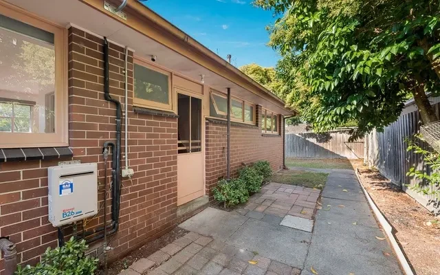 3/5 Wenwood Street, Ringwood East 4