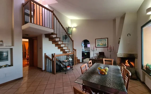 Apartment in Via Francesco Giacomo Tricomi, Roma for 140 m² with 3 bedrooms 2