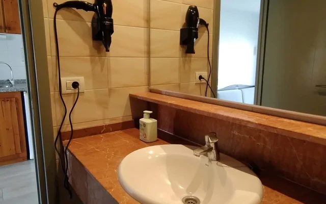 Apartment in Avenida del Atlantico, Golf del Sur for 70 m² with 1 bedroom 3