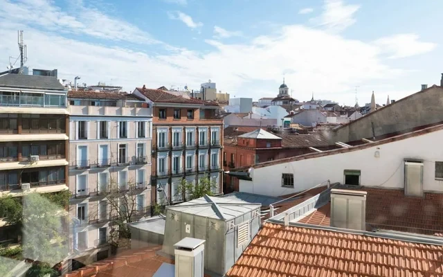 Plaza de Tirso de Molina ( 5-A) 4