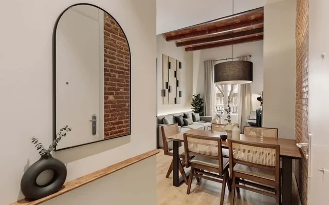 Gava - 3 bedrooms and terrace in Sagrada Familia 4