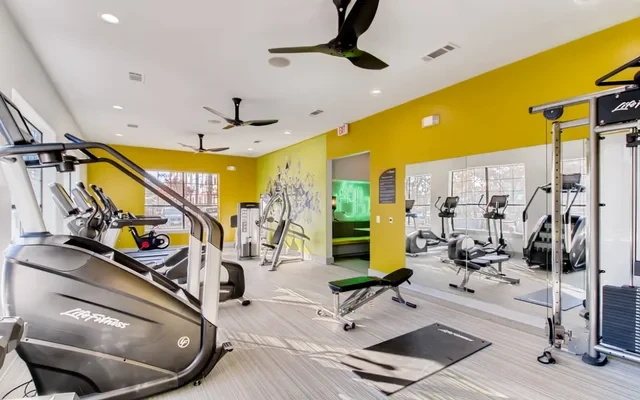 Midtown 905 in Denton 3