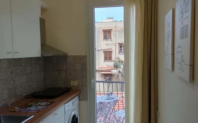 Monolocale vicino Palermo centrale 4
