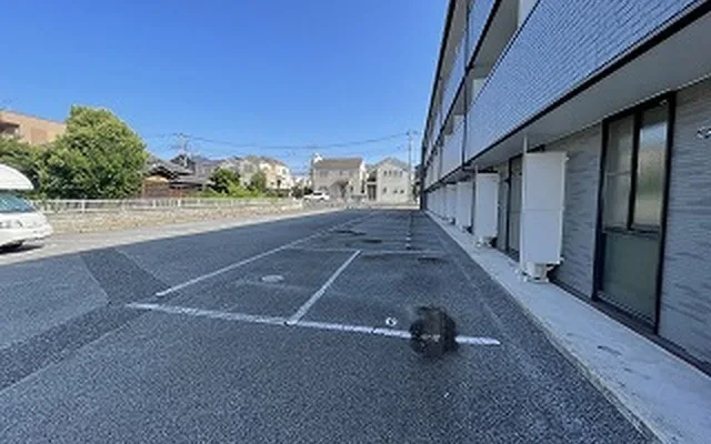 レオパレスフローラ 4