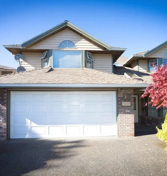 Shared Place·8B2B···9311 Cunningham Pl