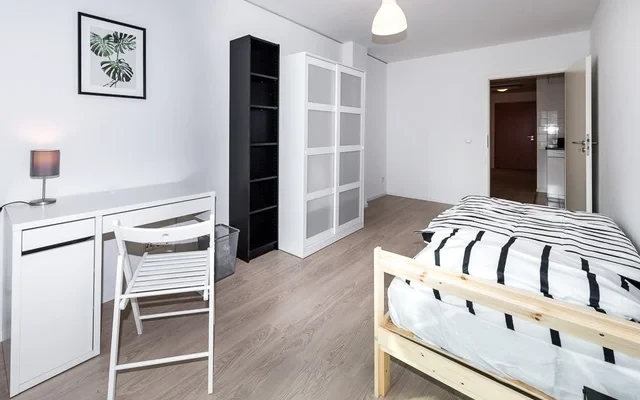 Weserstrasse 40DE-04-015M 4