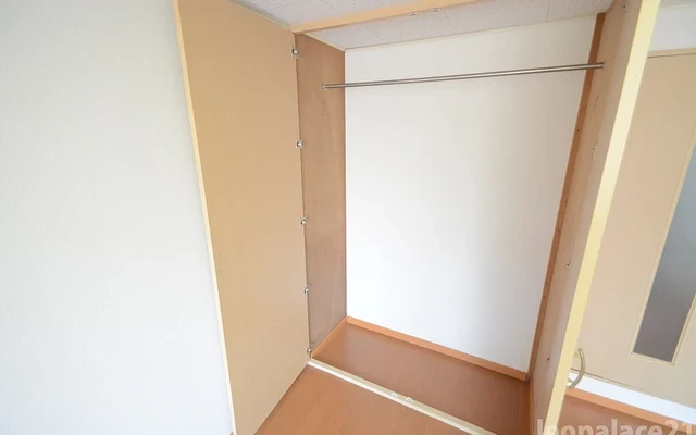 レオパレスオーシャン 1