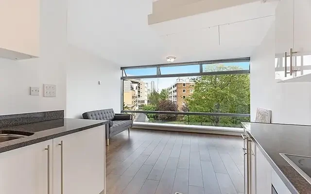 Parliament View Apartments, Albert Embankment, Vauxhall, London, SE1 7XL 4