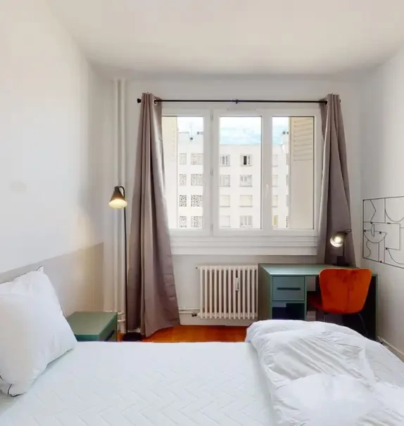 Exquisite double bedroom near the Part Dieu train station