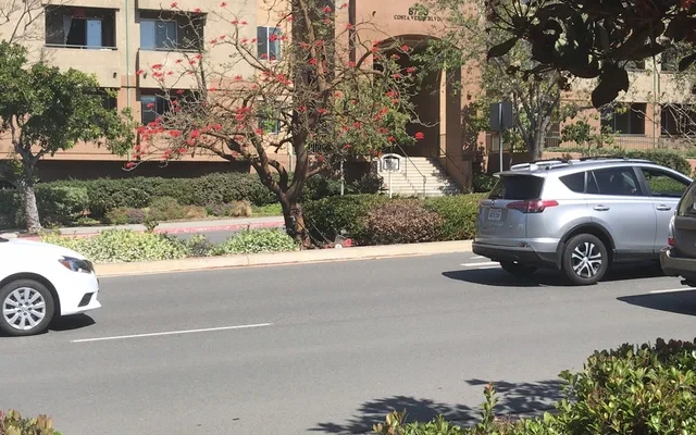 Mahaila Ave - résidence étudiante à San Diego