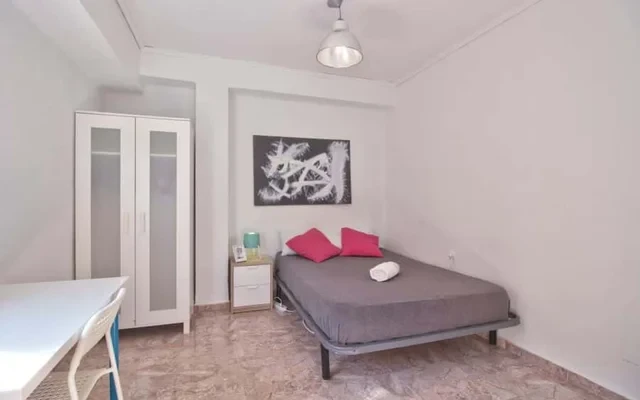 Piso de 3 habitaciones en Benimaclet 0