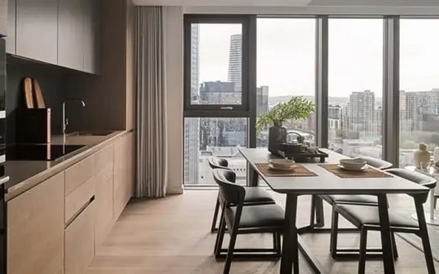 George Street, London, E14 9QG 1