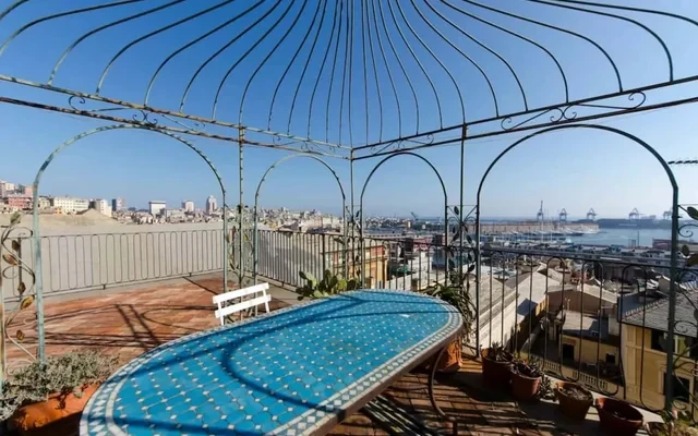 Apartment in Genoa 0
