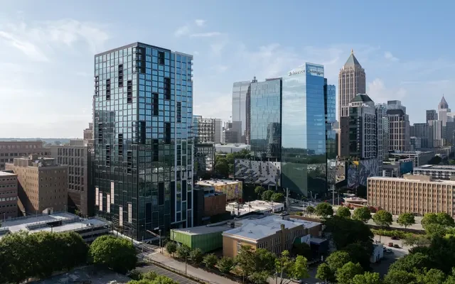 Emmi Midtown 3