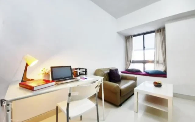 Alexis condo 2